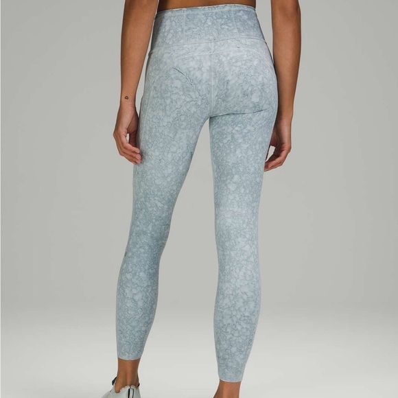 Lululemon Fast and Free Tight 25" *Nulux
City Grit White Blue Fog - Picture 1 of 9